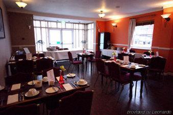 The Lion 3* Belper